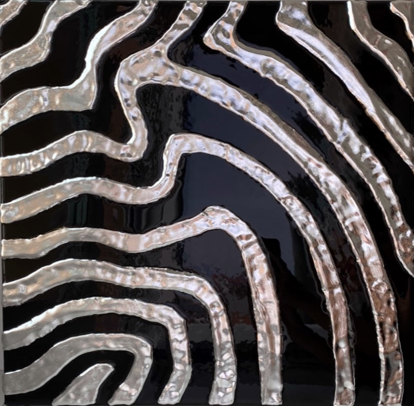 MARES DE PLATA: Tranquilidad Reflejada en 50x50 cm by Miriam Herencias