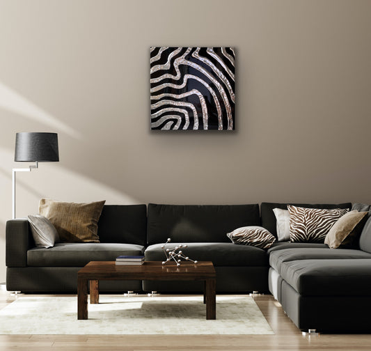 MARES DE PLATA: Tranquilidad Reflejada en 50x50 cm by Miriam Herencias