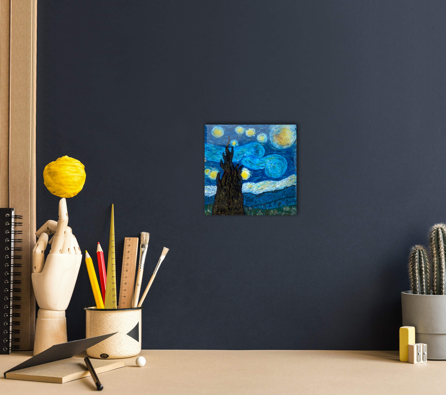 LA NOCHE ESTRELLADA: Homenaje a Van Gogh en 10x10 cm by Miriam Herencias