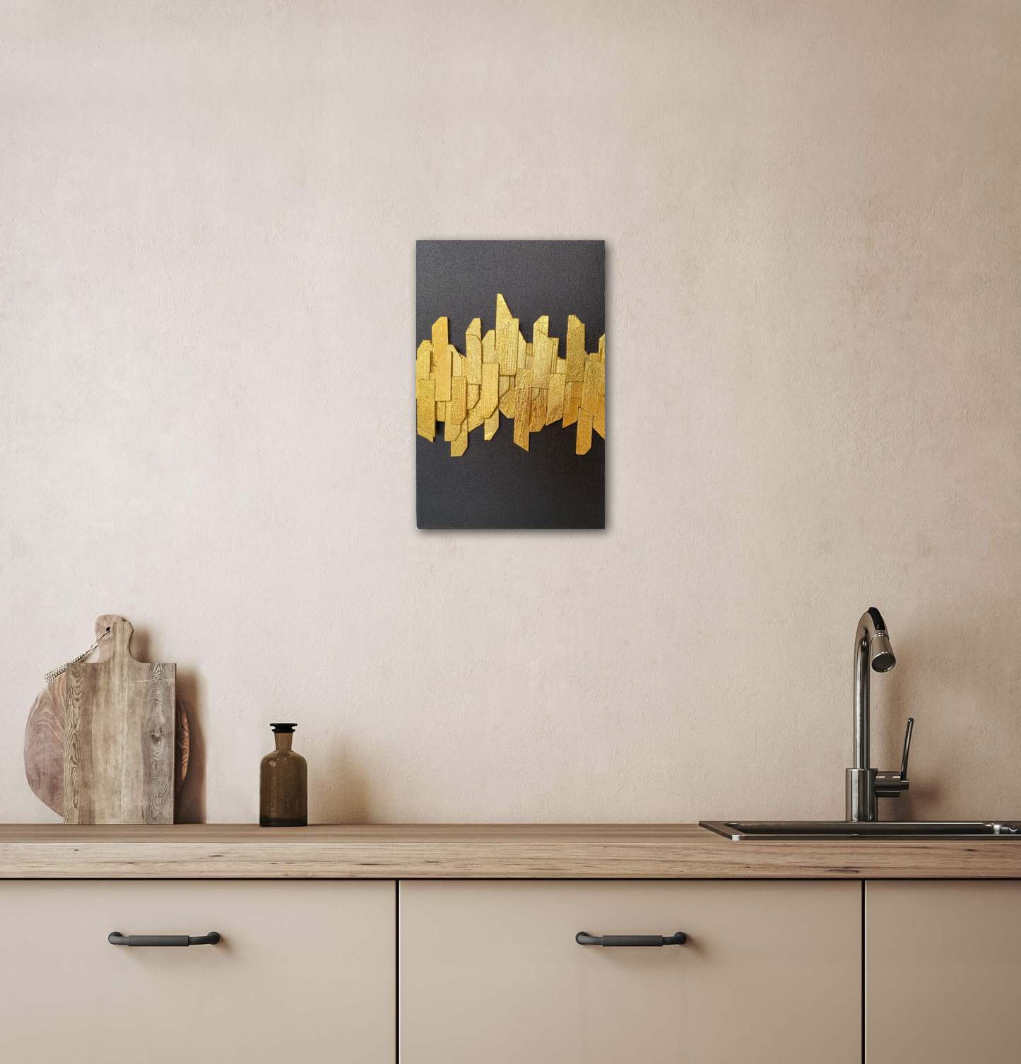 CARBÓN DORADO: Resplandor en la Oscuridad en 30x20 cm by Miriam Herencias